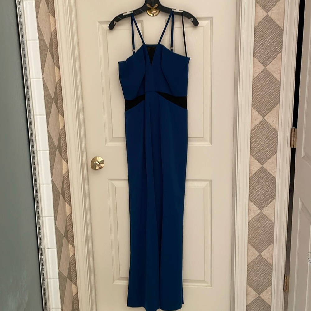 Laundry by Shelli Segal size 6 Poseidon long dress